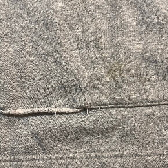 Notre Dame Fighting Irish Junior Large Gray Long Sleeve Hooded Sweatshirt - Picture 5 of 7